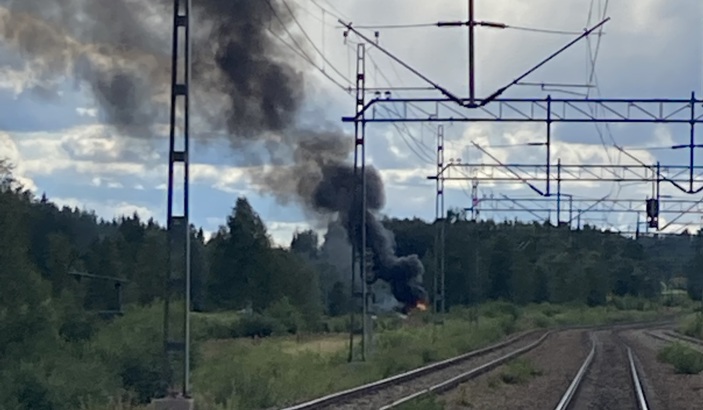 eld vid järnväg