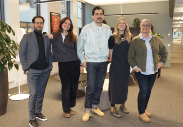 Medarbetare på HELP, gruppbild.