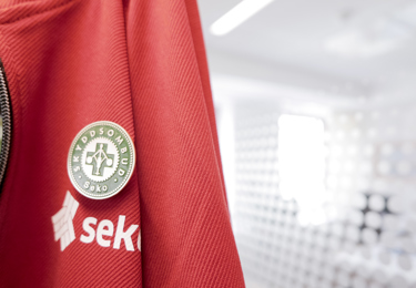 Skyydsombudsmärke på skyddsombud från Seko.