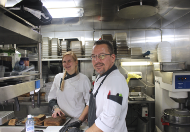 Två kockar ombord på Viking Line